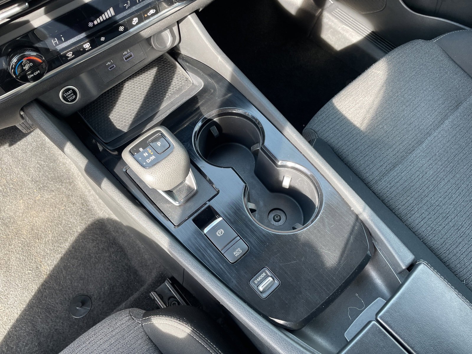 Used 2023 Nissan Rogue SV image 18