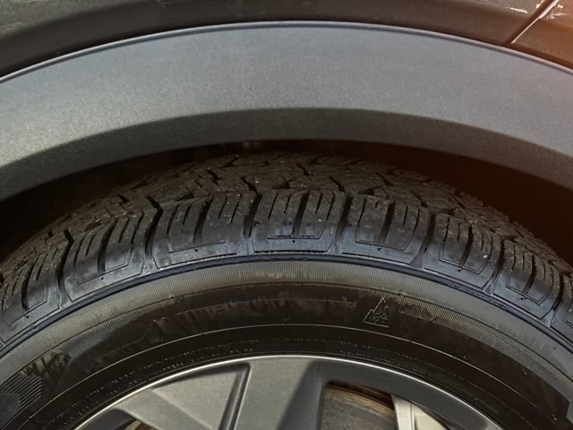 Used 2021 Ford Mustang Mach-E Select image 13