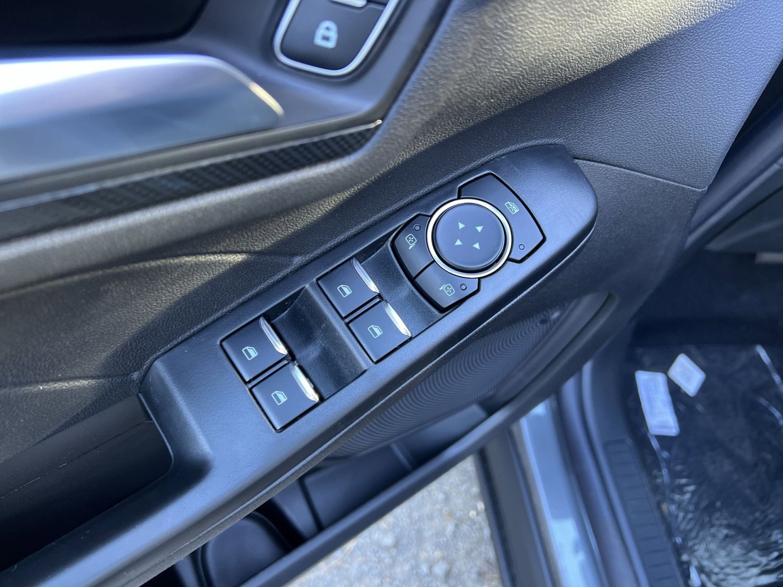 New 2026 Ford Escape ST-Line w/ Tech Pack #1 image 15