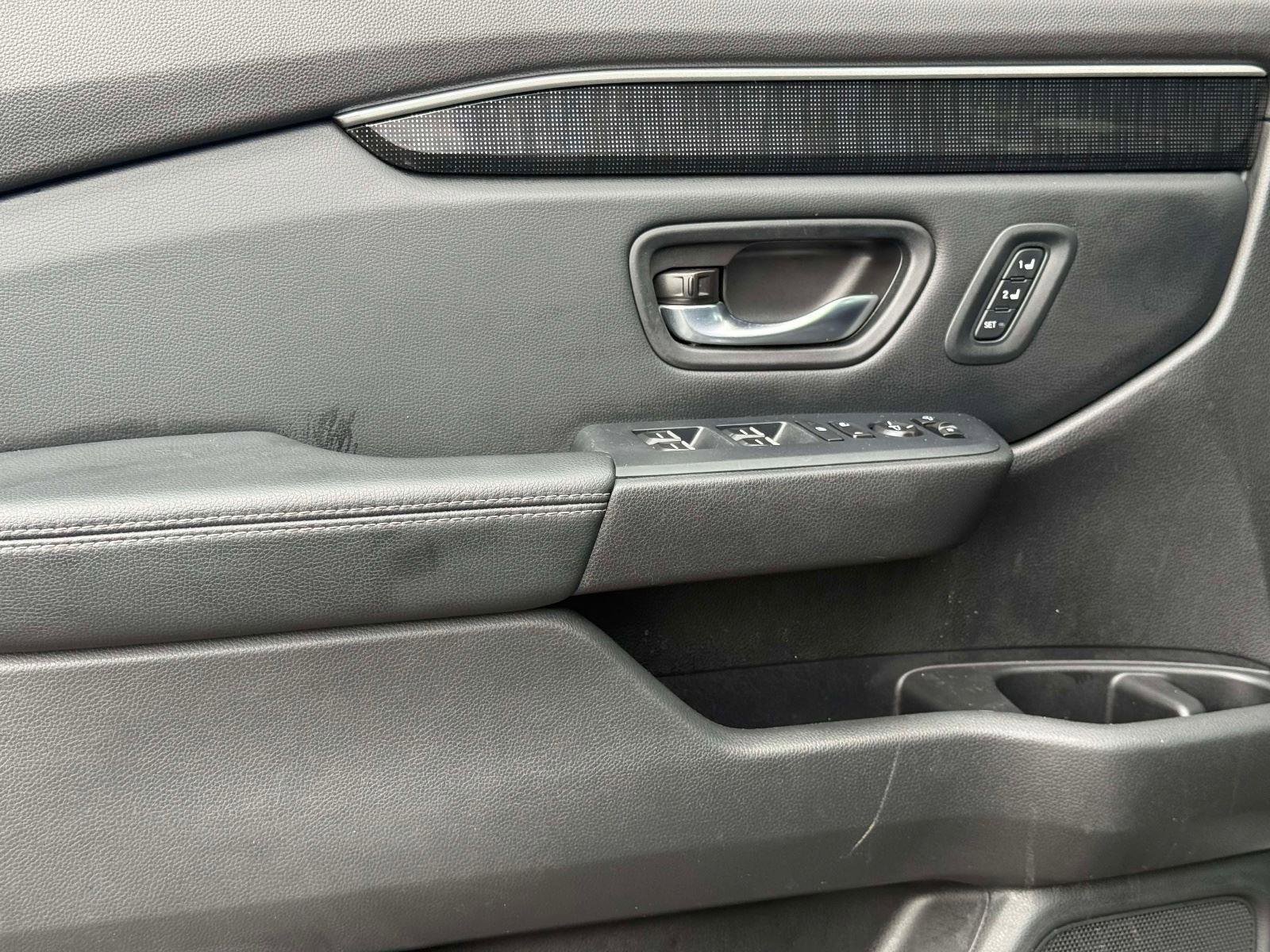 Certified 2023 Honda Pilot Elite image 20
