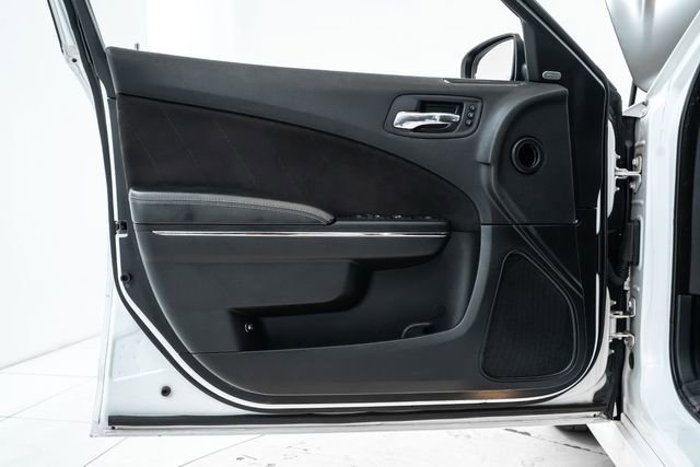 Used 2015 Dodge Charger SRT Hellcat image 15