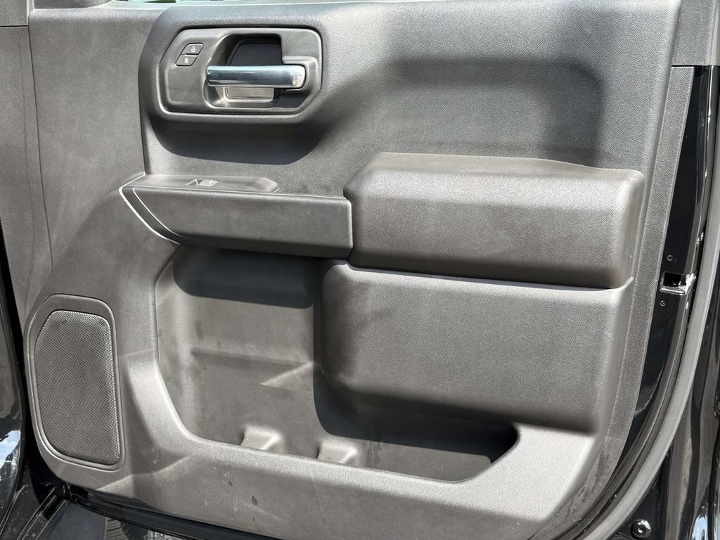 Used 2026 Chevrolet Silverado 1500 Custom AWD/4WD image 7
