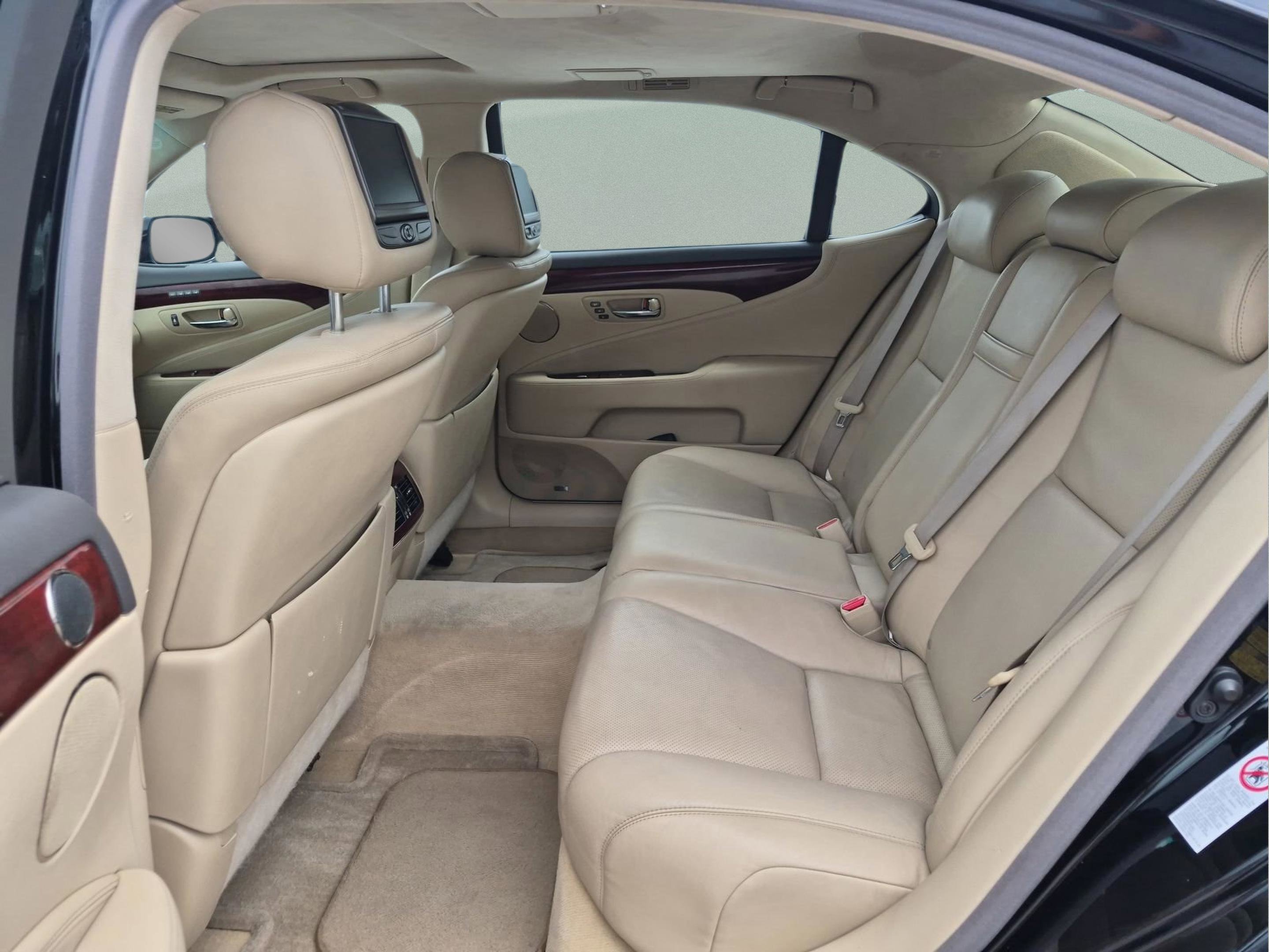 Used 2009 Lexus LS 460 L AWD/4WD image 17