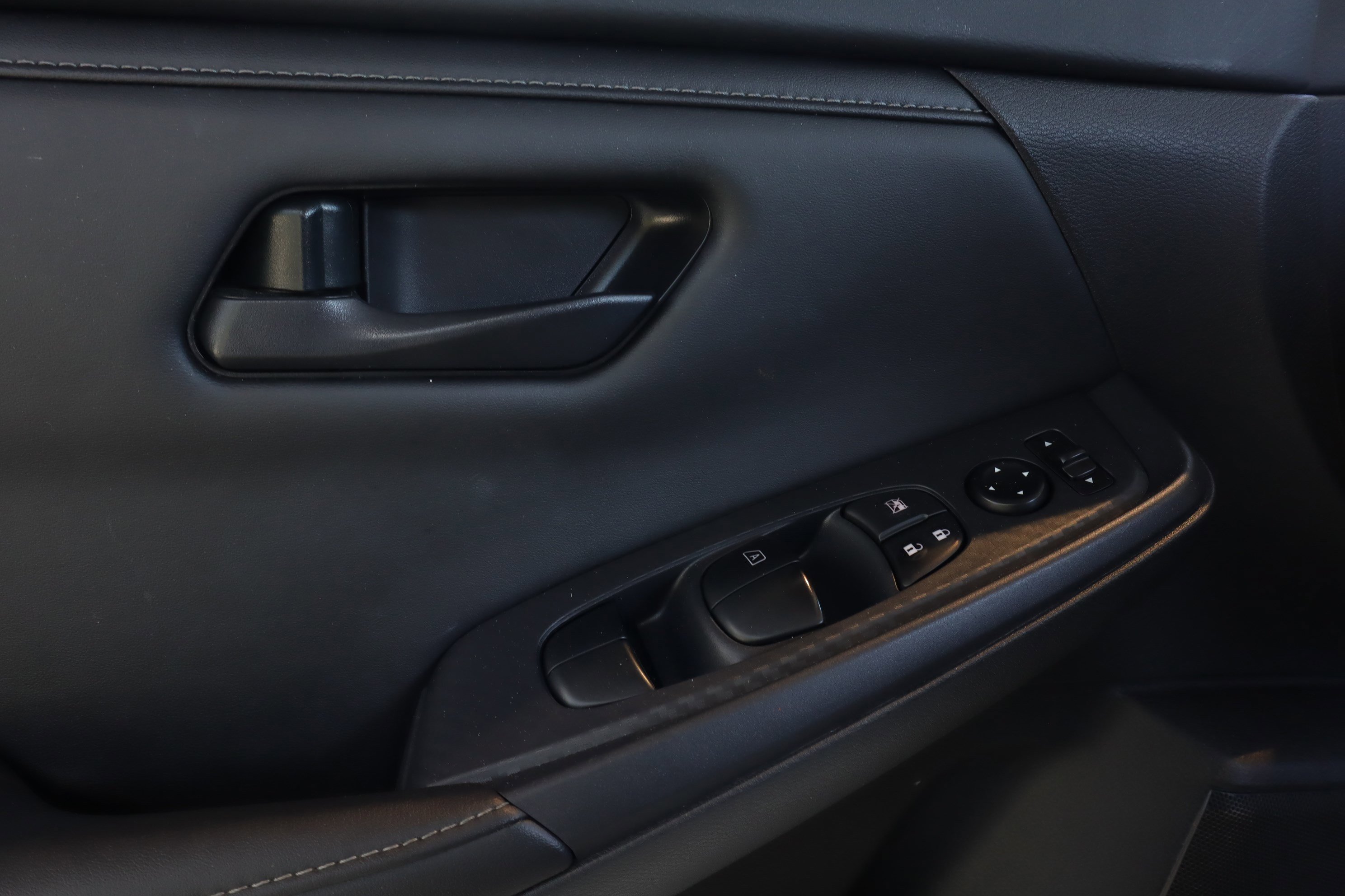 Used 2024 Nissan Sentra S FWD image 21