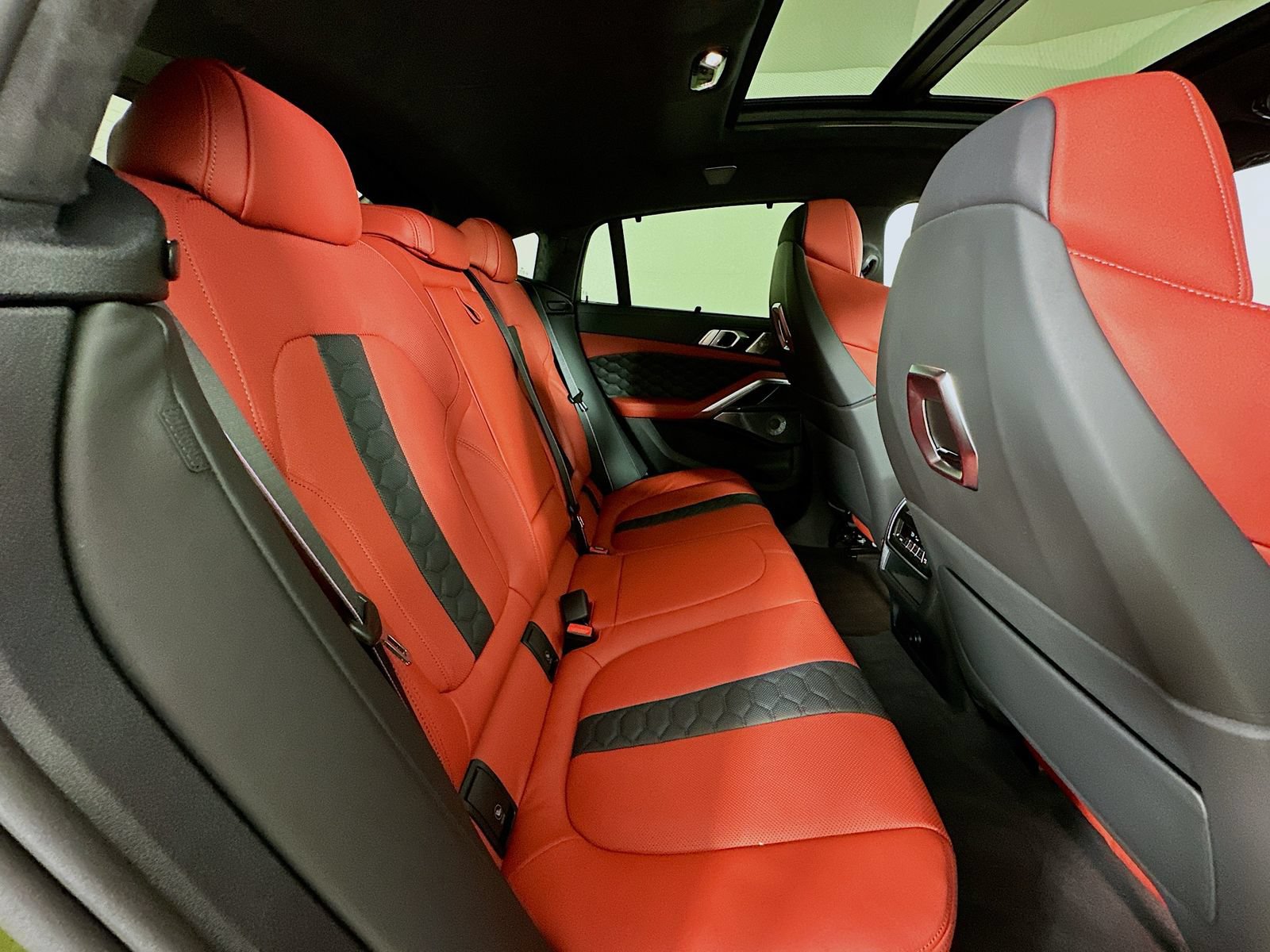 New 2027 BMW X6 M Competition w/ Executive Package AWD/4WD image 41