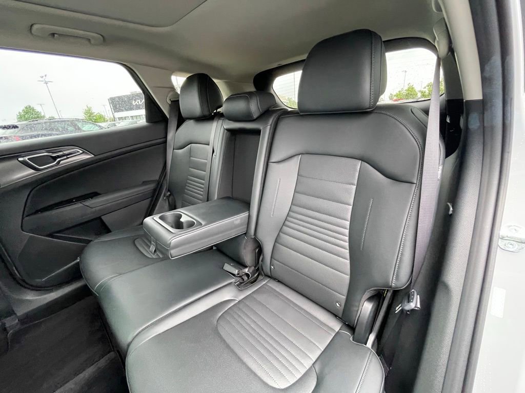 Used 2024 Kia Sportage SX FWD image 26