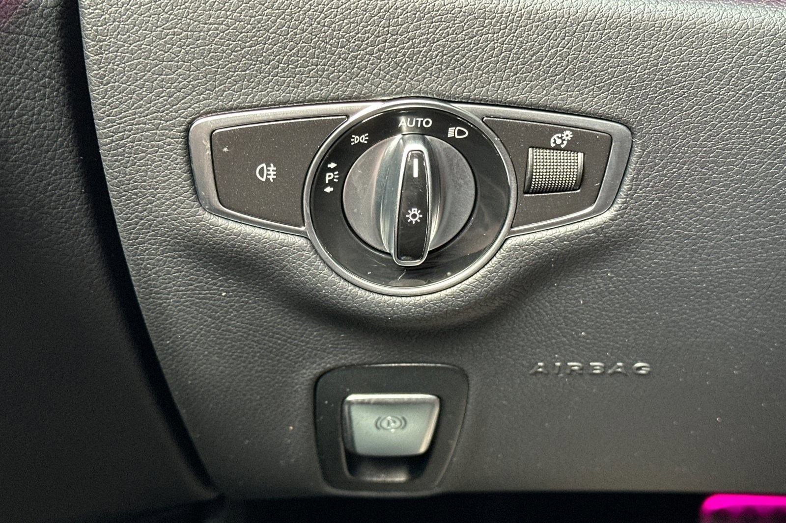 Used 2022 Mercedes-Benz E 53 AMG 4MATIC Sedan image 34