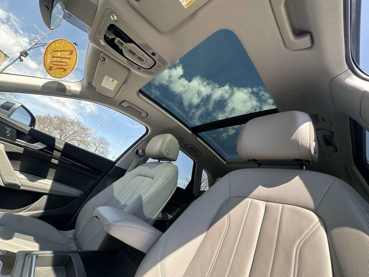 Used 2018 Audi Q5 Prestige AWD/4WD image 25