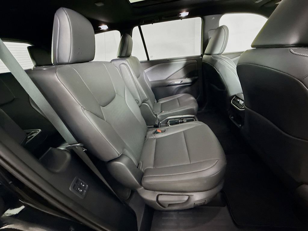 Certified 2025 Lexus TX 350 AWD w/ Technology Package image 28
