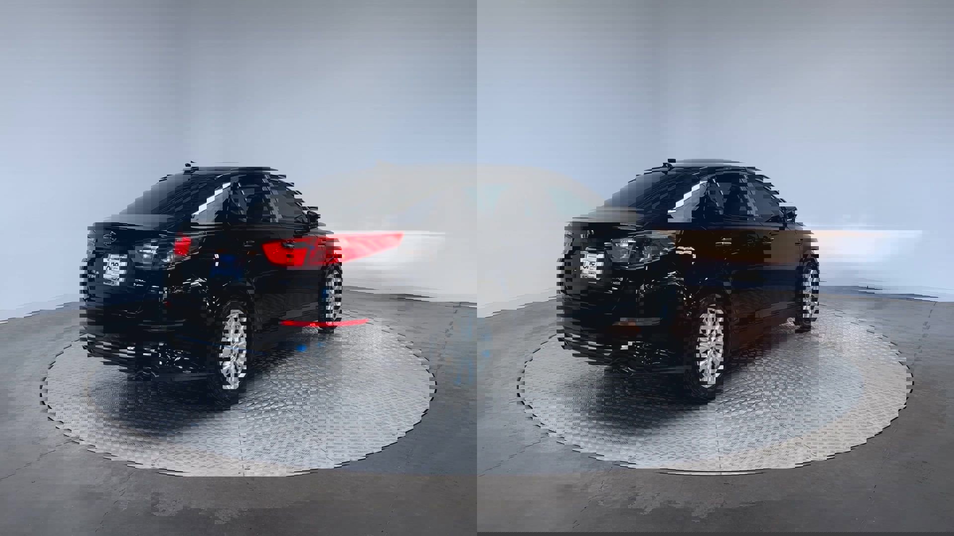 Used 2015 Kia Optima EX image 8