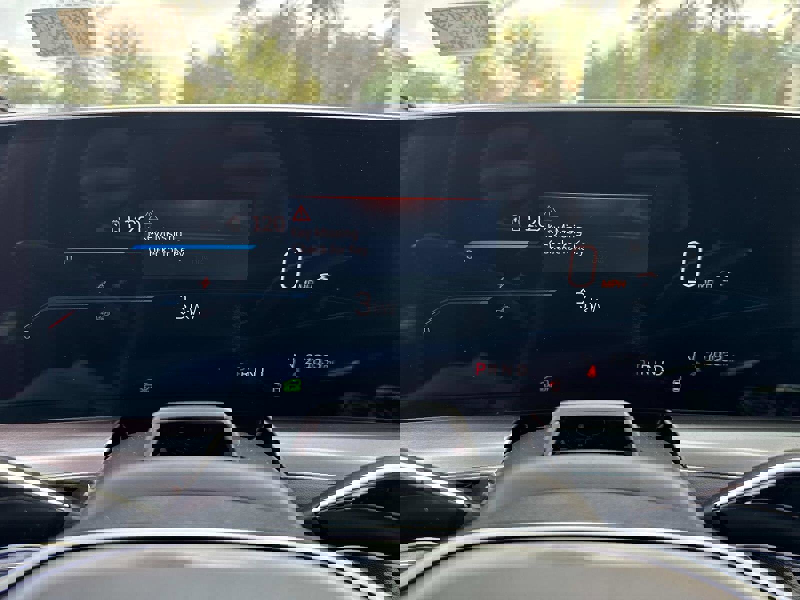 Used 2024 Cadillac Lyriq Sport image 25