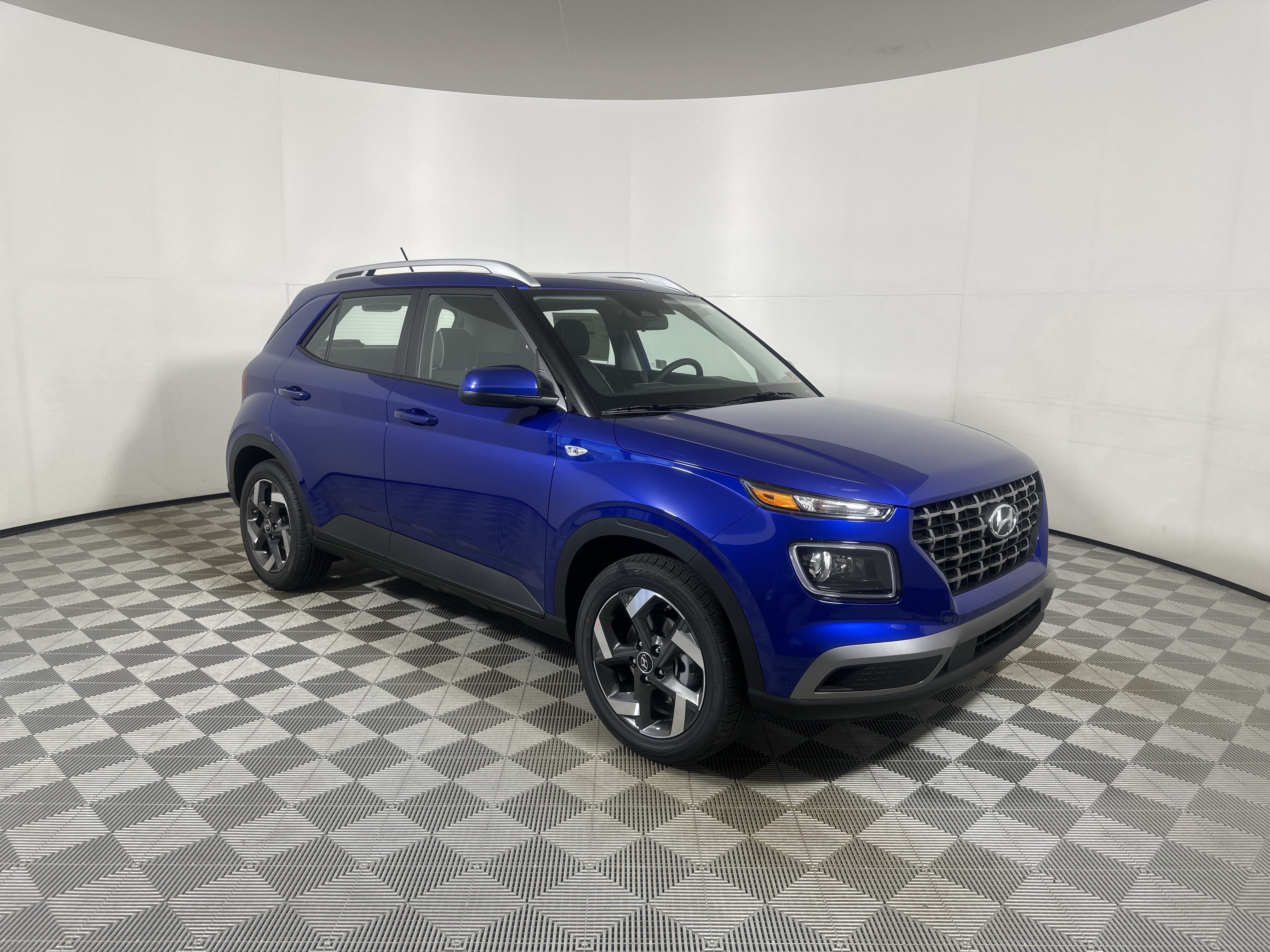 New 2025 Hyundai Venue Limited