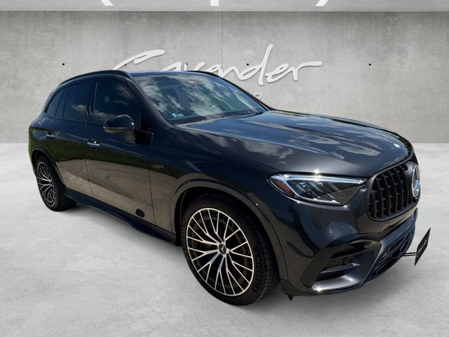 Used 2025 Mercedes-Benz GLC 43 AMG 4MATIC image 2