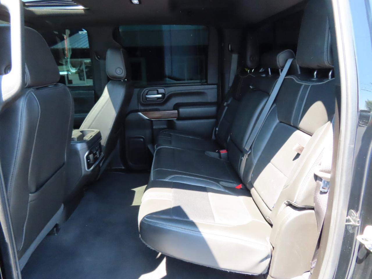 Used 2020 Chevrolet Silverado 2500 High Country w/ Z71 Off-Road Package AWD/4WD image 42