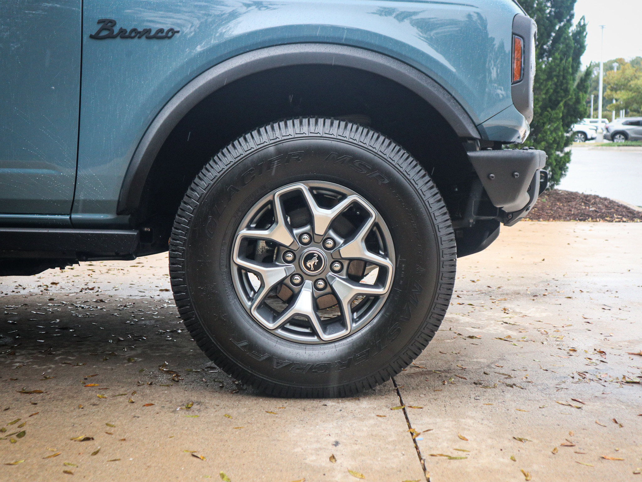 Used 2021 Ford Bronco Badlands image 13