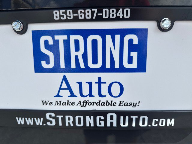 Used 2025 Toyota 4Runner SR5 AWD/4WD image 17