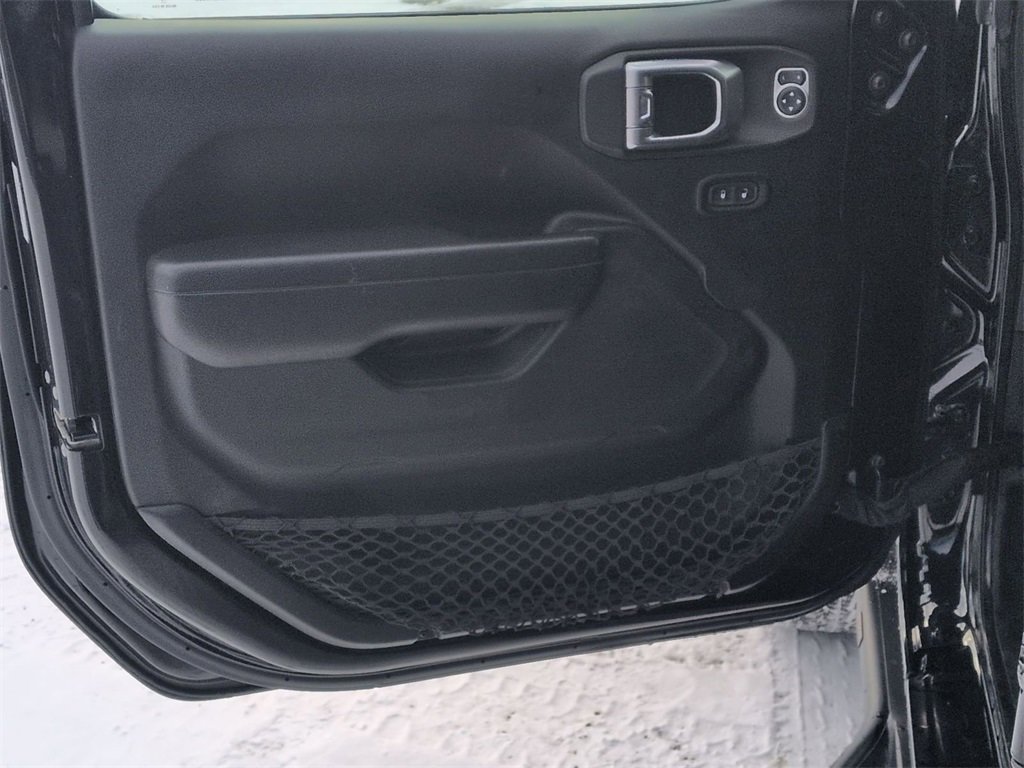 Used 2019 Jeep Wrangler Unlimited Sport S image 14