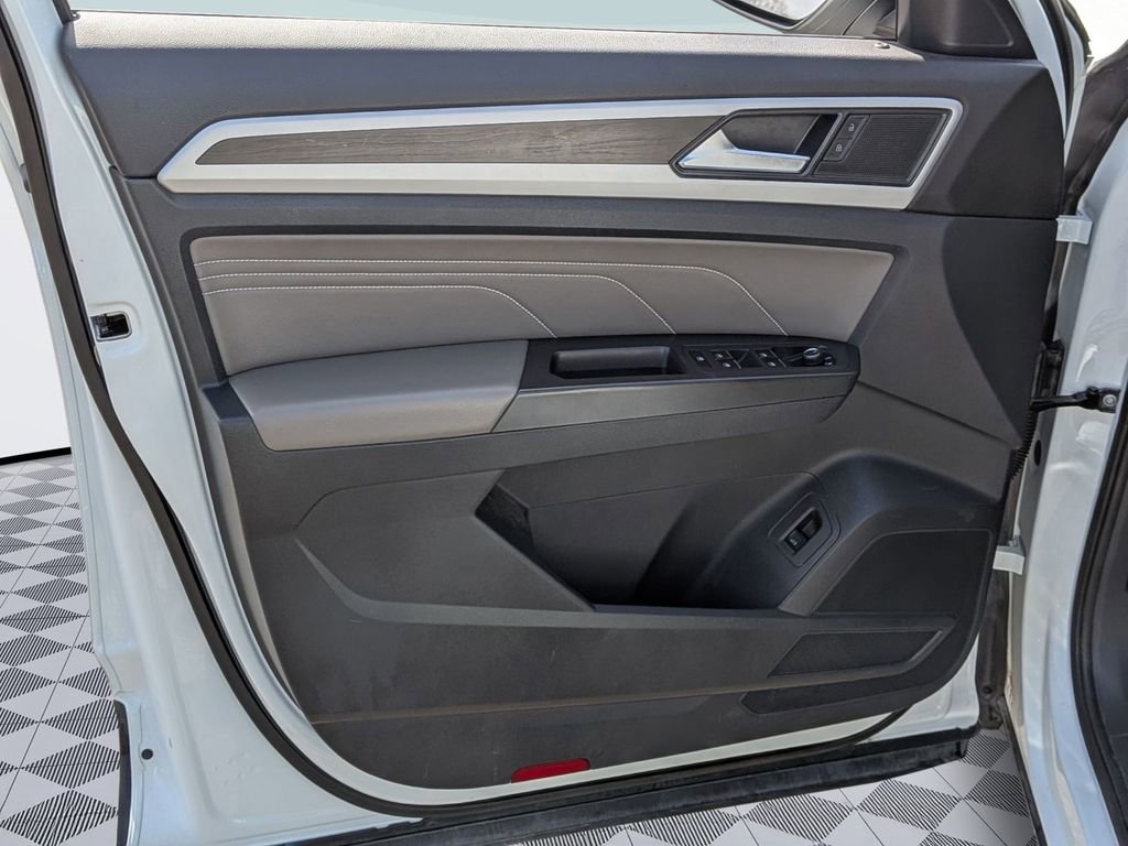 Used 2022 Volkswagen Atlas SE FWD image 10