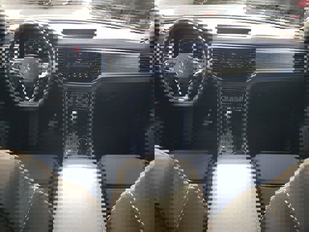 Used 2023 Volkswagen Atlas Cross Sport SE w/ Black Wheel Package image 13