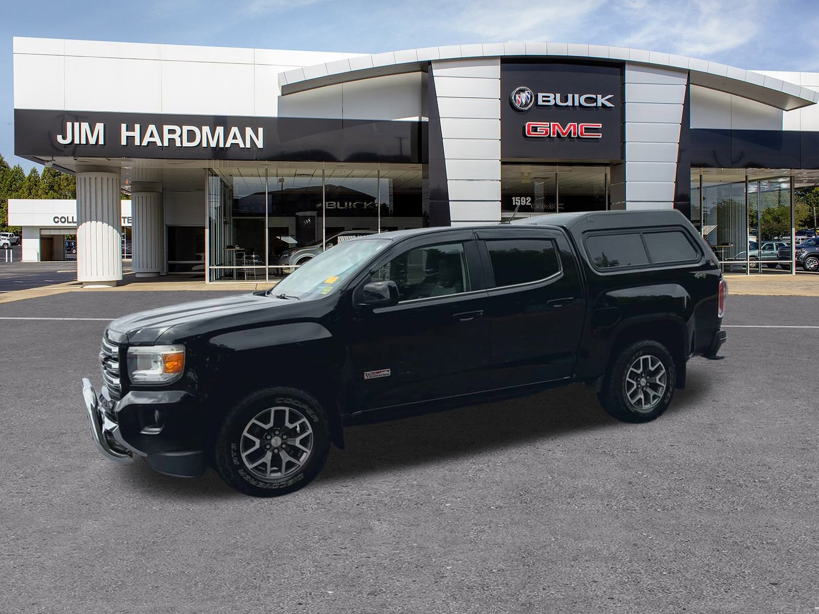 Used 2017 GMC Canyon SLE w/ All Terrain Package image 6