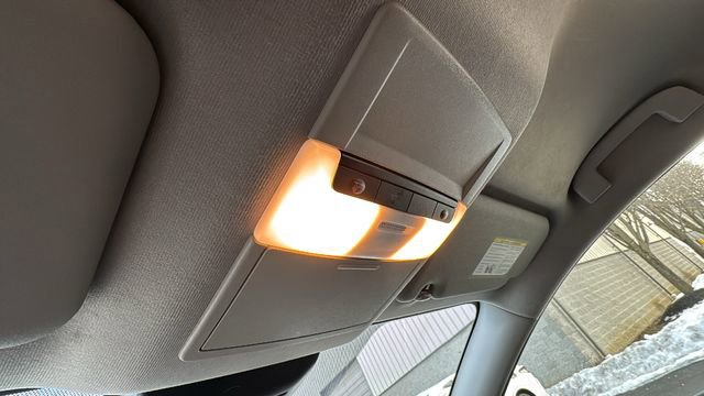 Used 2024 Nissan Sentra SV image 27