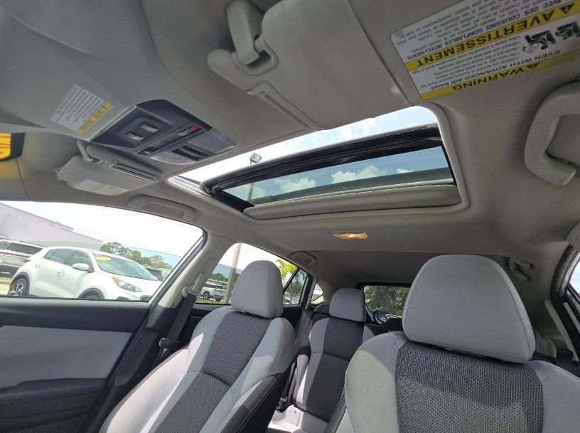 Used 2020 Subaru Crosstrek 2.0i Premium w/ Moonroof Package 1 AWD/4WD image 18