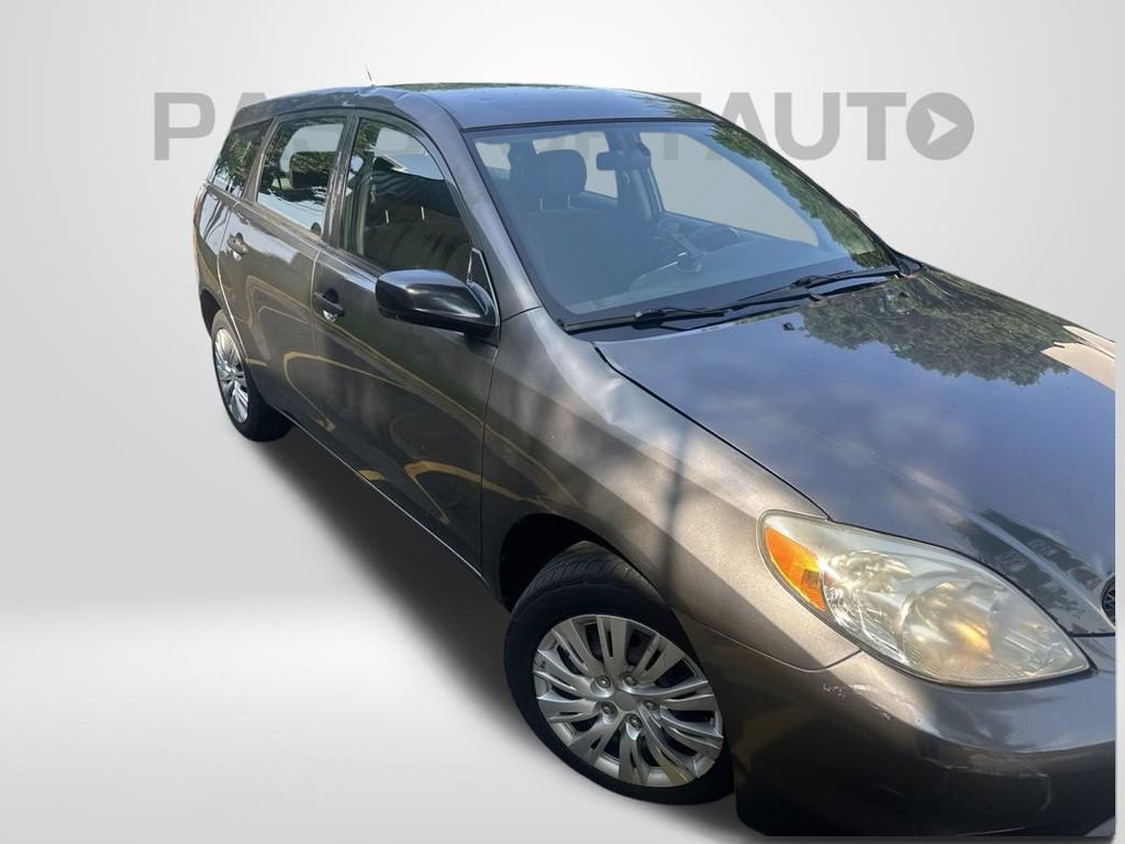 Used 2005 Toyota Matrix w/ PWR Pkg FWD image 2