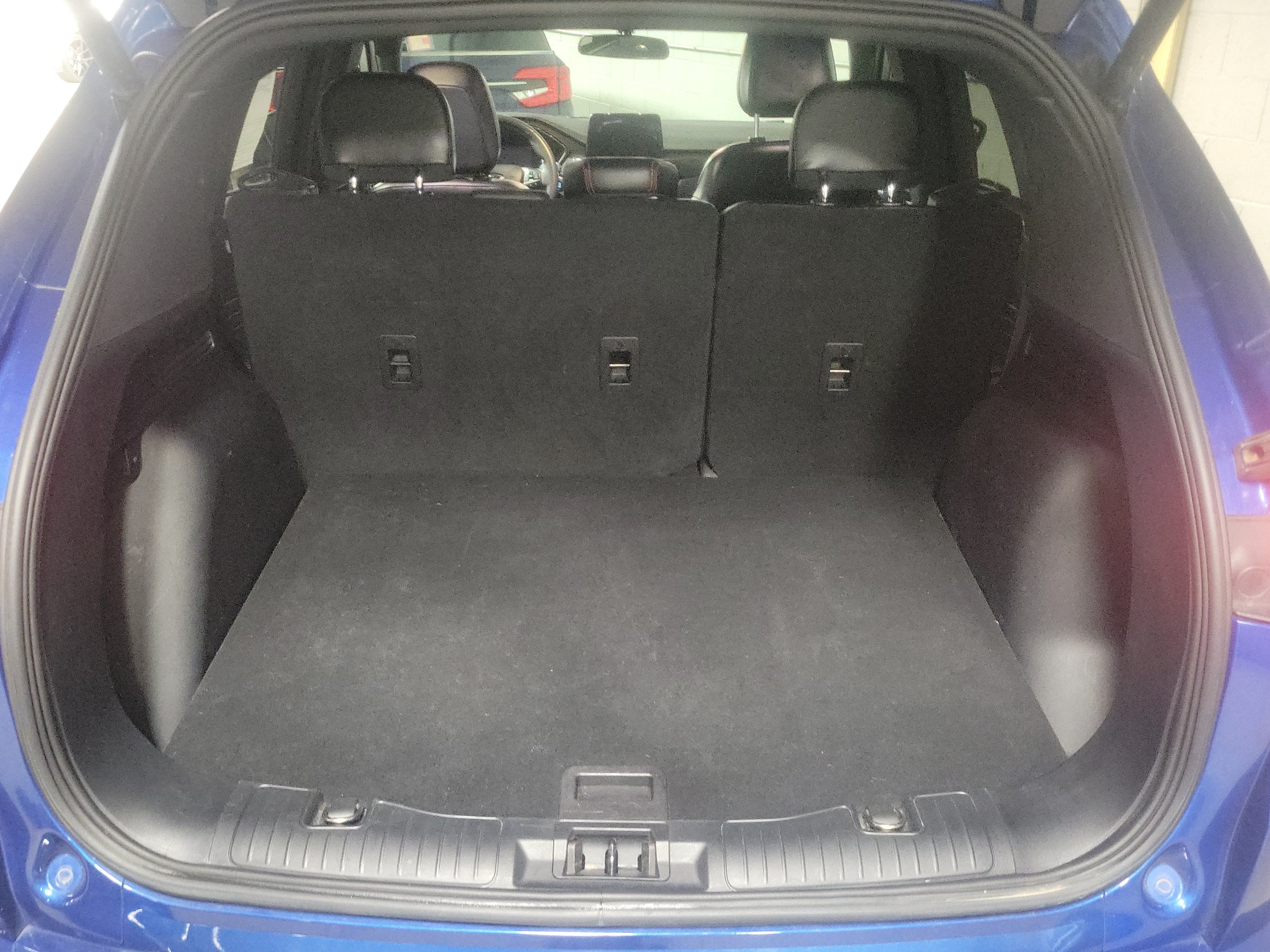 Used 2023 Ford Escape ST-Line FWD image 8