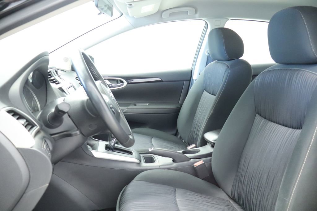 Used 2019 Nissan Sentra SV FWD image 26