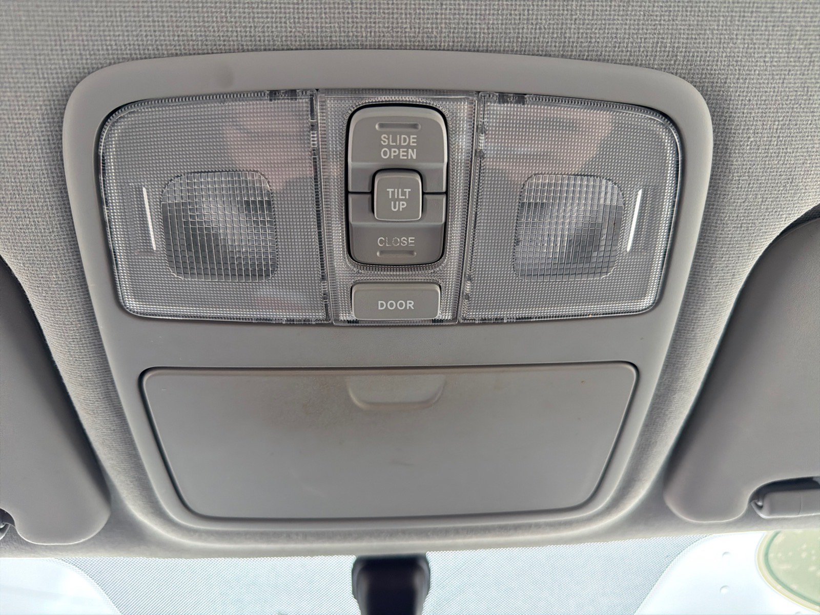Used 2011 Hyundai Elantra FWD image 18