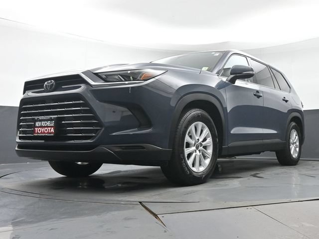 Certified 2024 Toyota Grand Highlander AWD image 34