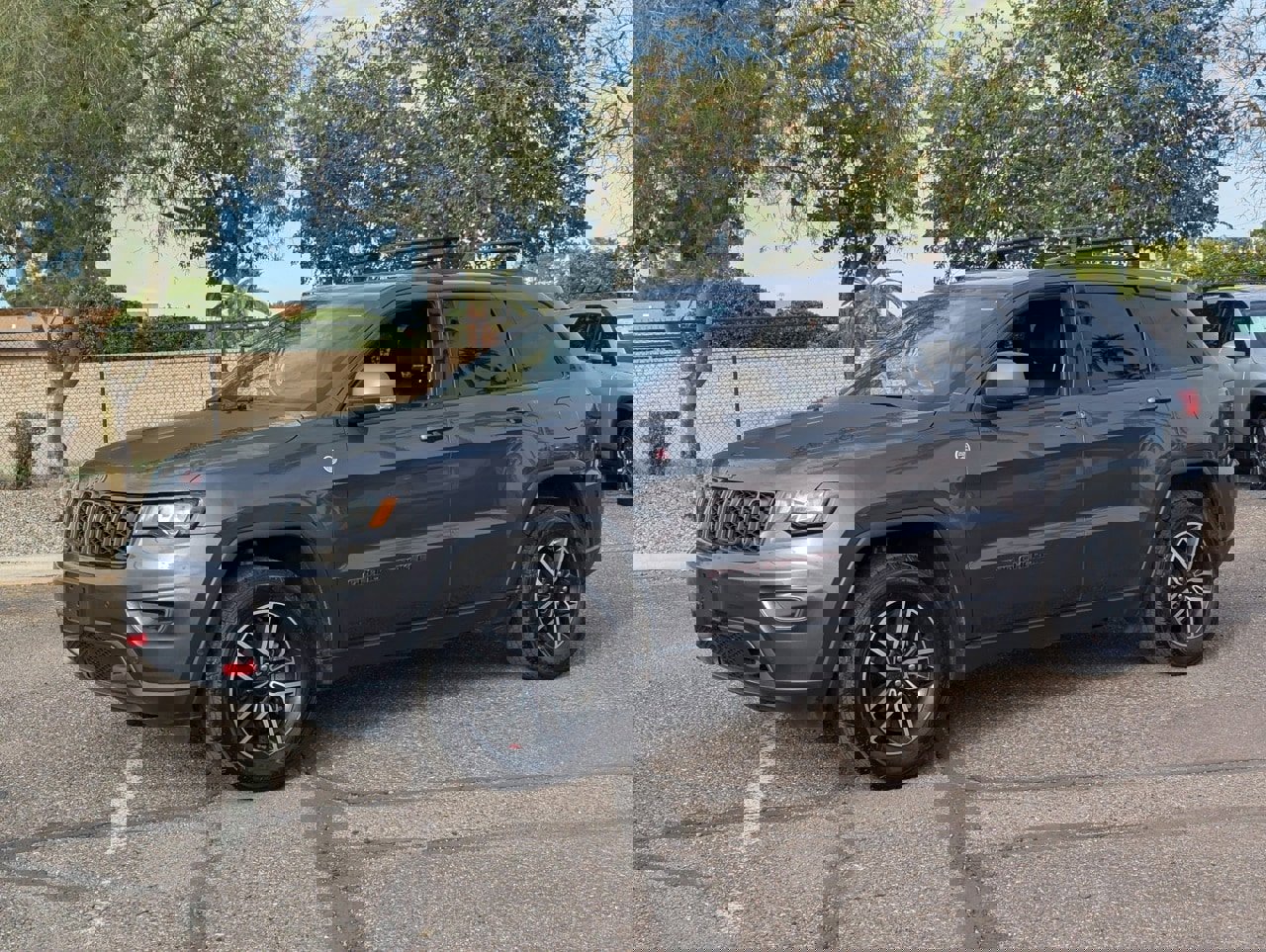 Used 2021 Jeep Grand Cherokee Trailhawk image 30