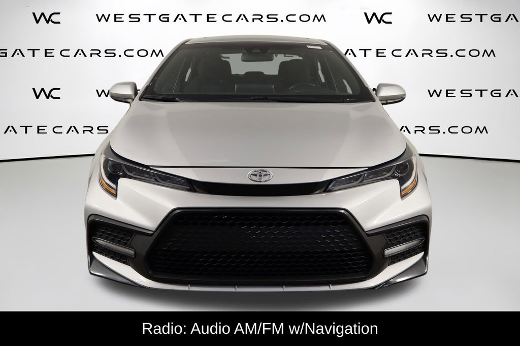 Used 2020 Toyota Corolla SE w/ SE Premium Package image 2