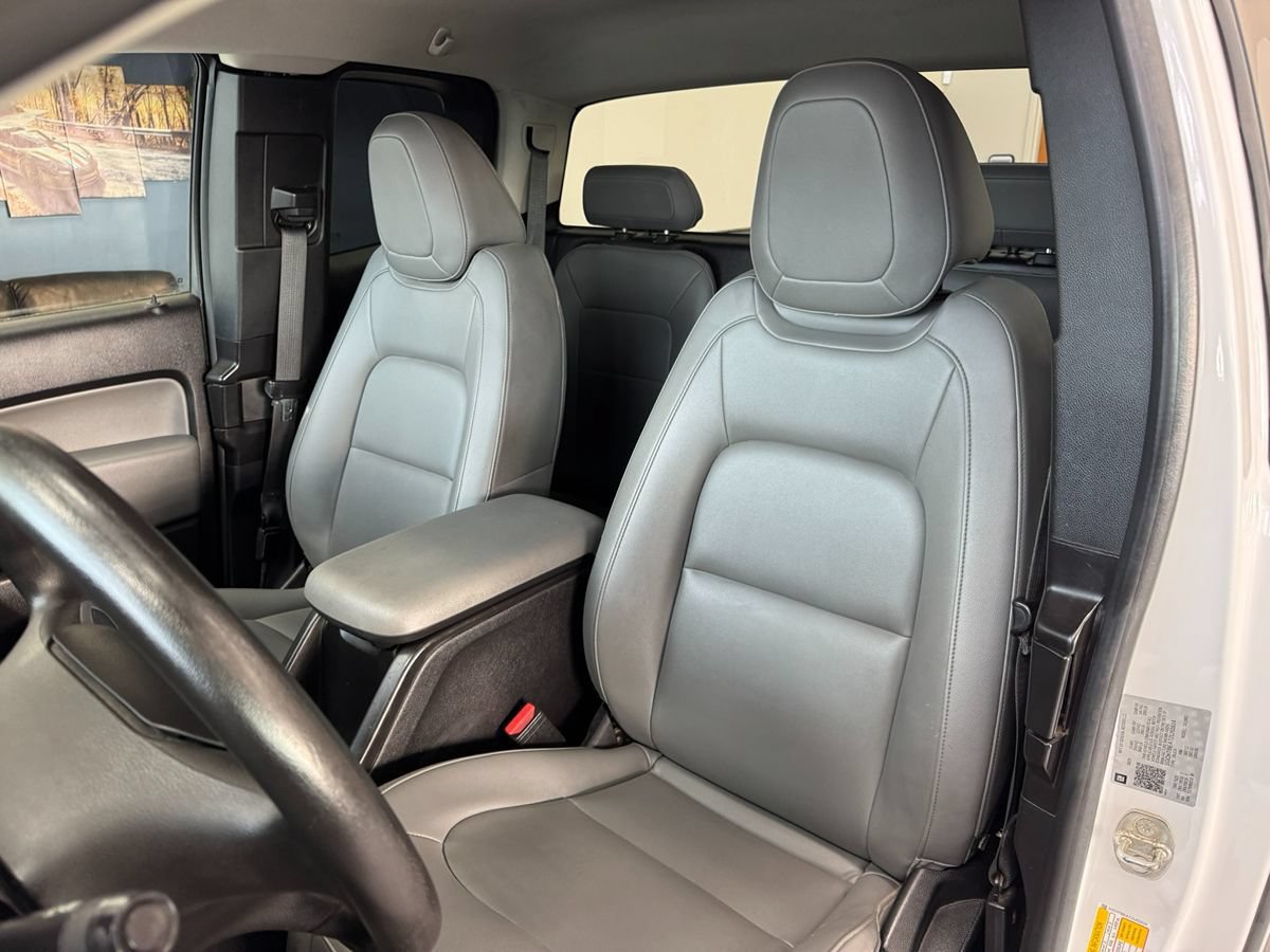 Used 2018 Chevrolet Colorado W/T w/ WT Convenience Package AWD/4WD image 13