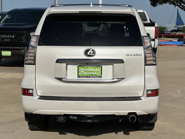 Used 2023 Lexus GX 460 Luxury w/ Accessory Package AWD/4WD image 4