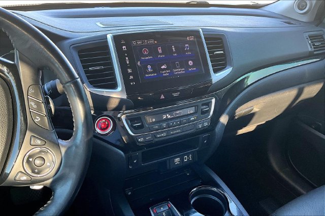 Used 2020 Honda Ridgeline RTL-E image 13