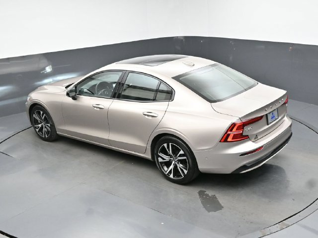 Used 2024 Volvo S60 B5 Plus w/ Climate Package FWD image 45