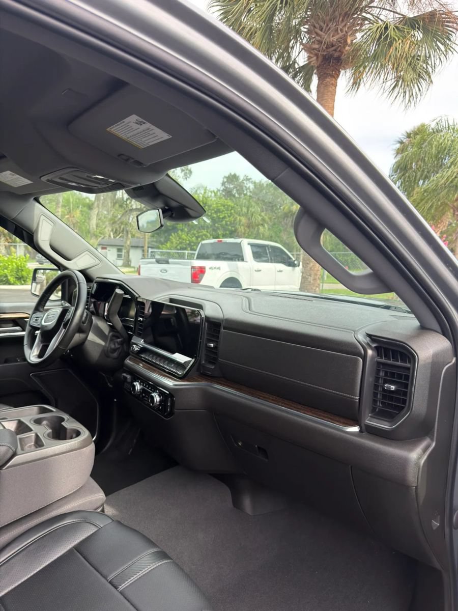 Used 2023 GMC Sierra 1500 Elevation AWD/4WD image 8