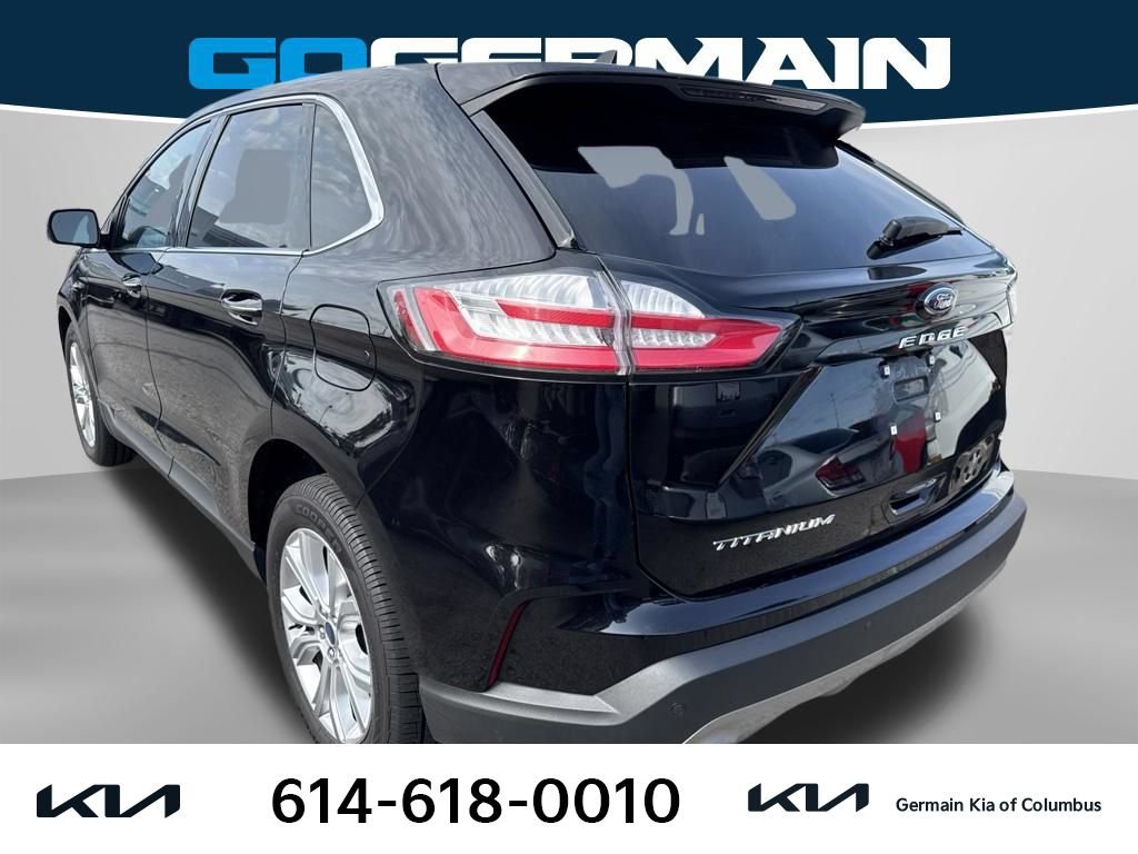 Used 2022 Ford Edge Titanium AWD/4WD image 2