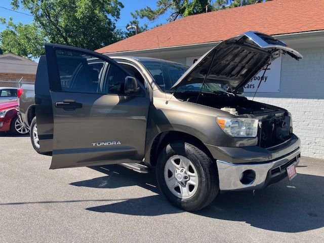 Used 2011 Toyota Tundra 2WD Double Cab image 8
