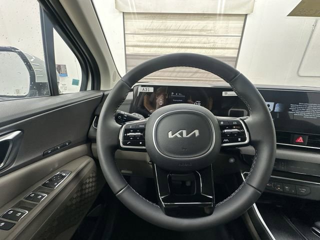 New 2026 Kia Carnival EX image 12