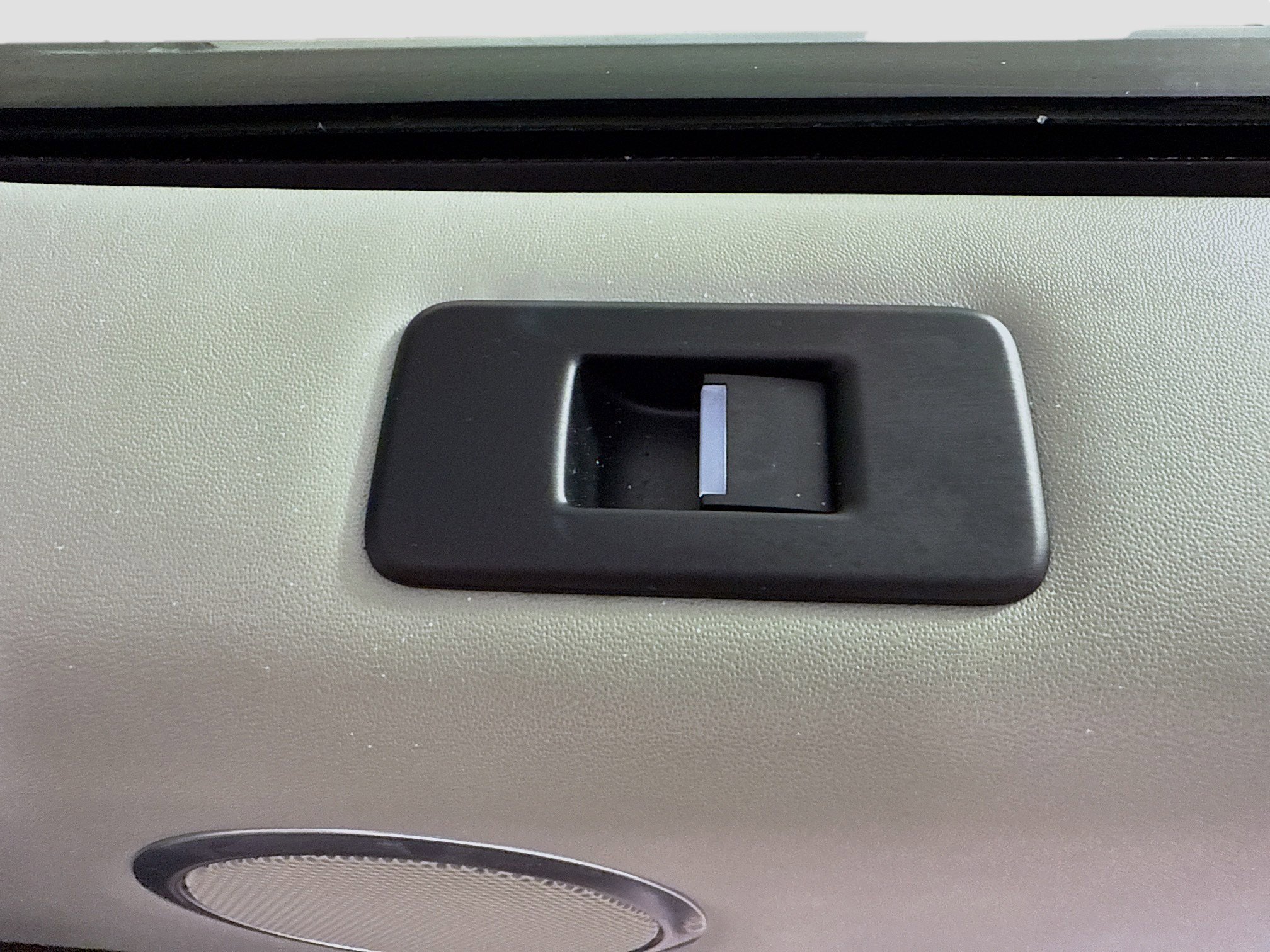 Used 2017 Land Rover Discovery HSE Luxury image 31