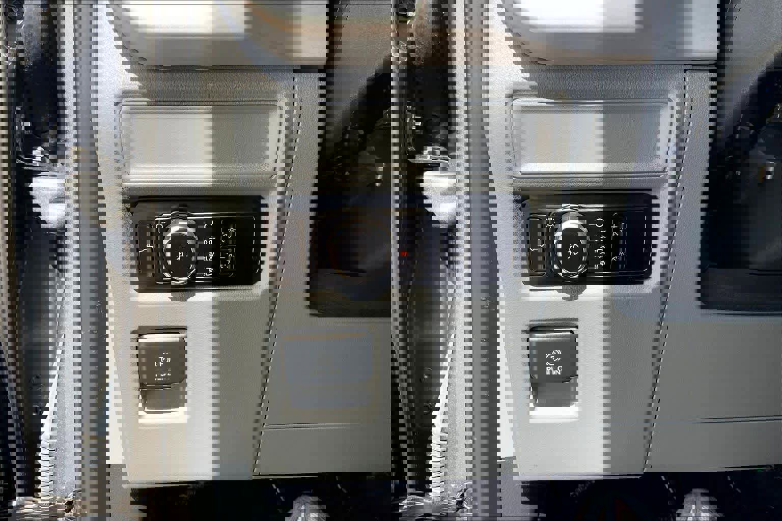 Used 2023 Ford F150 XLT AWD/4WD image 66