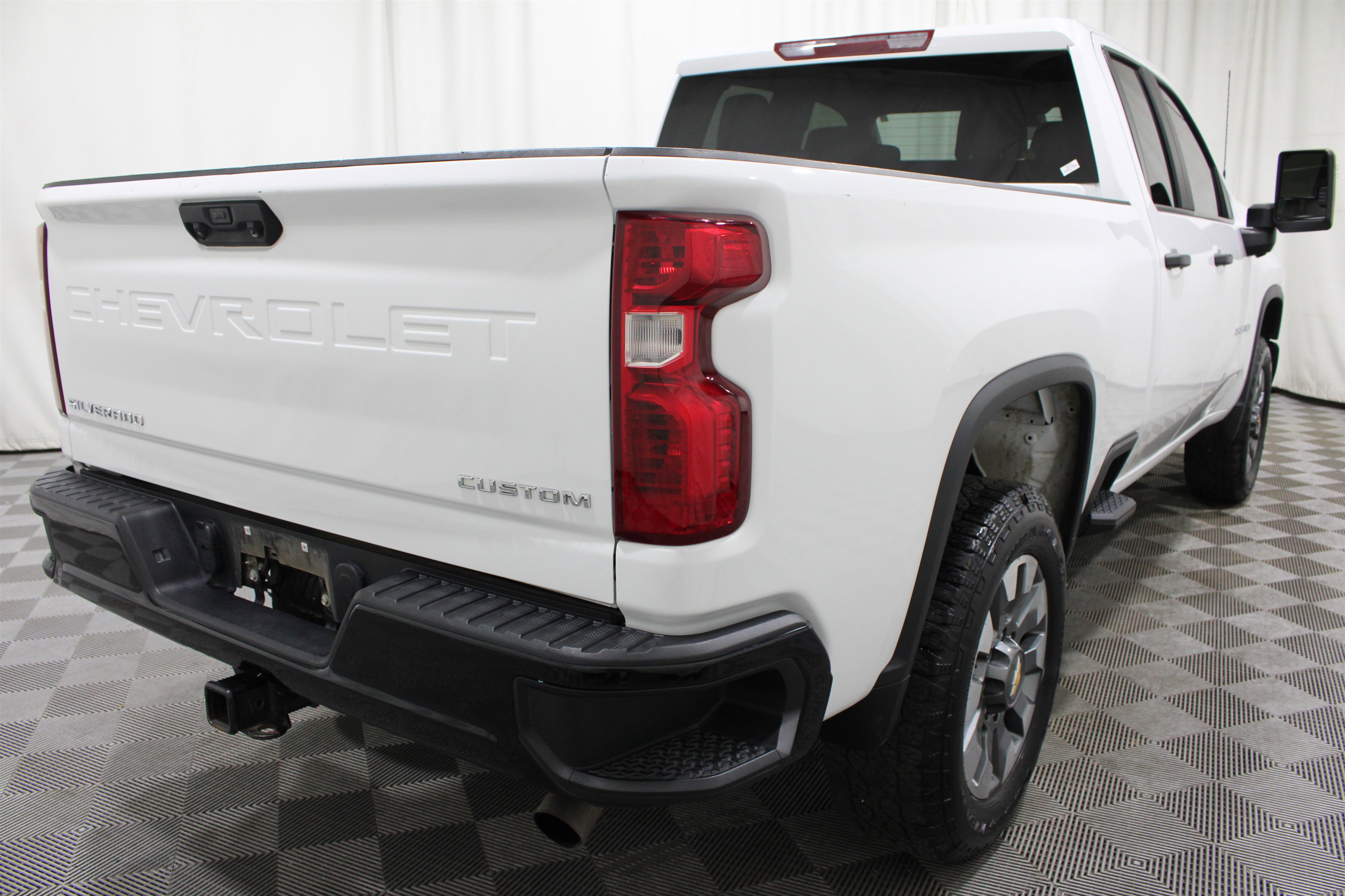 Used 2025 Chevrolet Silverado 2500 Custom w/ Custom Convenience Package AWD/4WD image 29