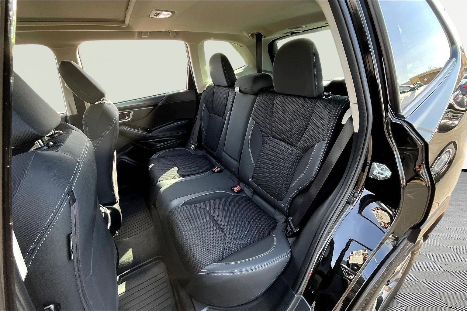 Used 2023 Subaru Forester Premium image 22