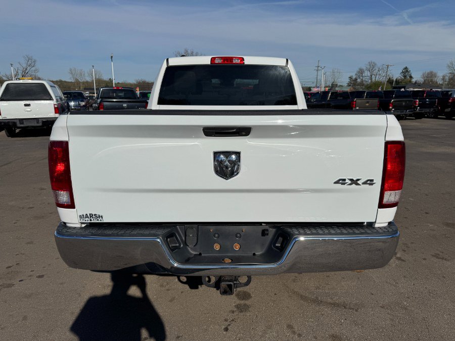 Used 2017 RAM 1500 ST w/ SXT Appearance Group AWD/4WD image 4
