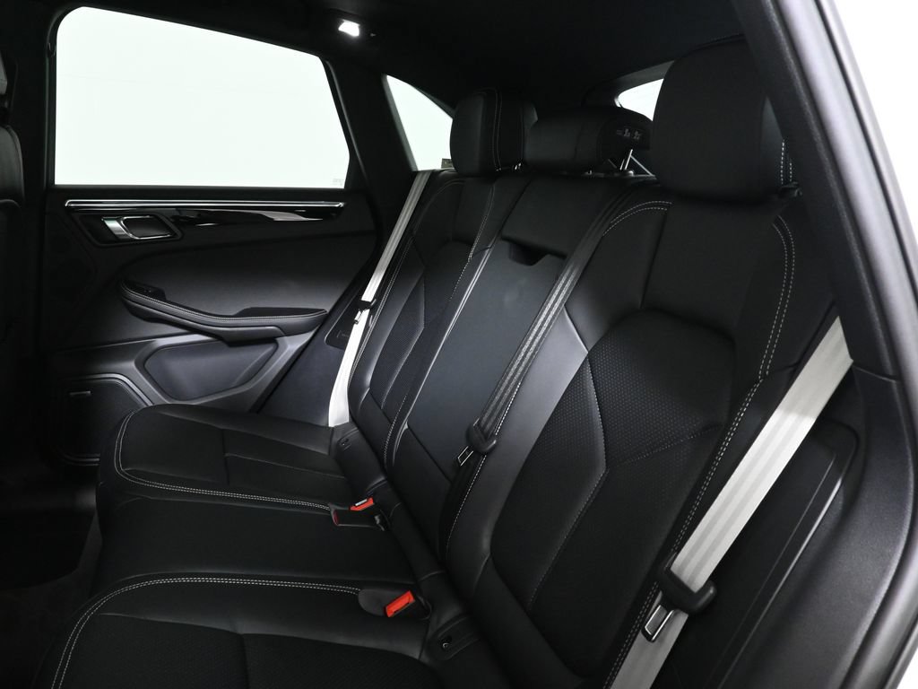 New 2026 Porsche Macan S AWD/4WD image 38
