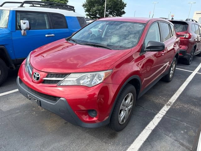 Used 2015 Toyota RAV4 LE FWD image 3