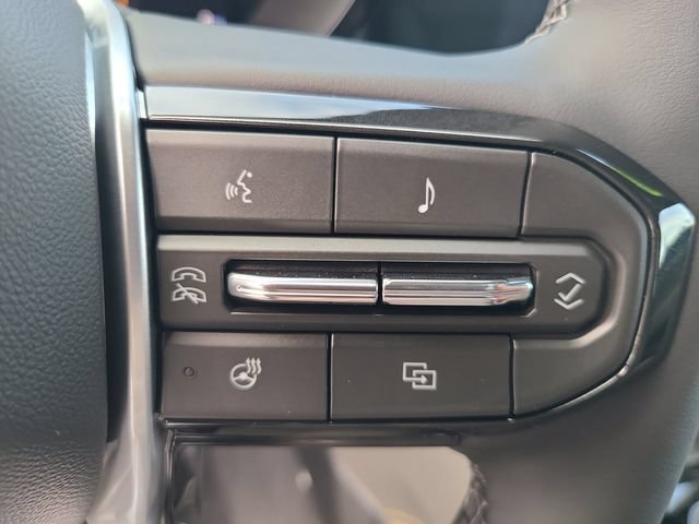 New 2026 Chevrolet Colorado ZR2 w/ Technology Package AWD/4WD image 24