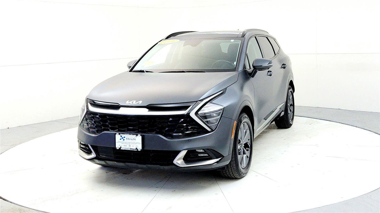 Used 2023 Kia Sportage SX Prestige image 2